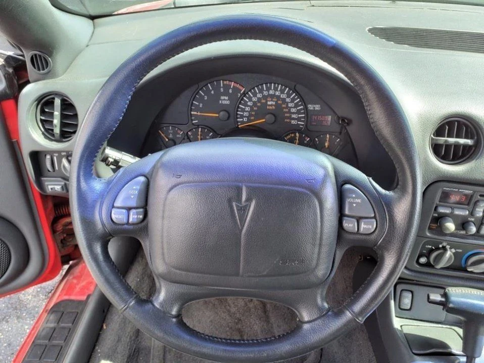 1997 Pontiac Firebird 4th Gen - Image 15 of 20