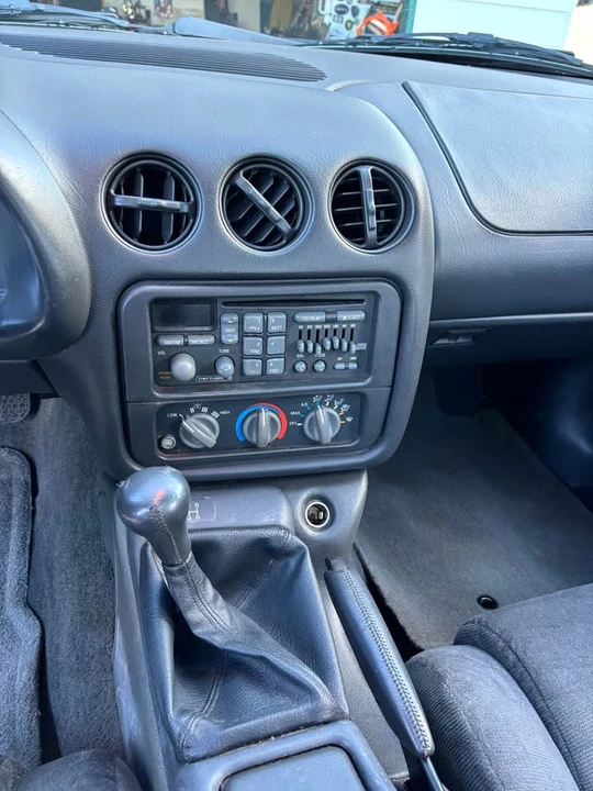 1997 Pontiac Firebird 4th Gen - Image 7 of 9
