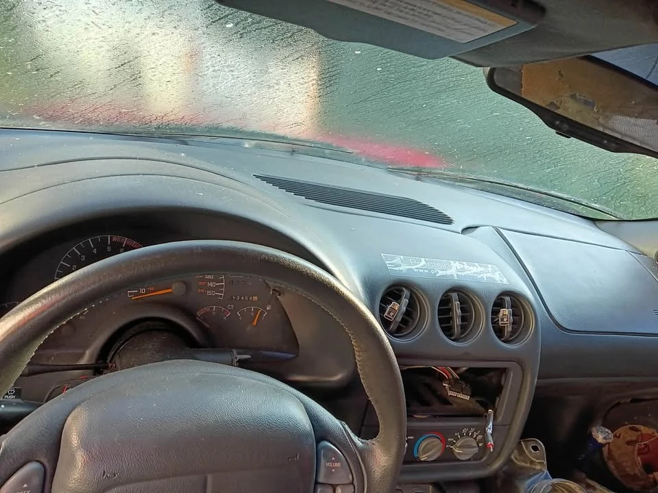1997 Pontiac Firebird 4th Gen - Image 7 of 10