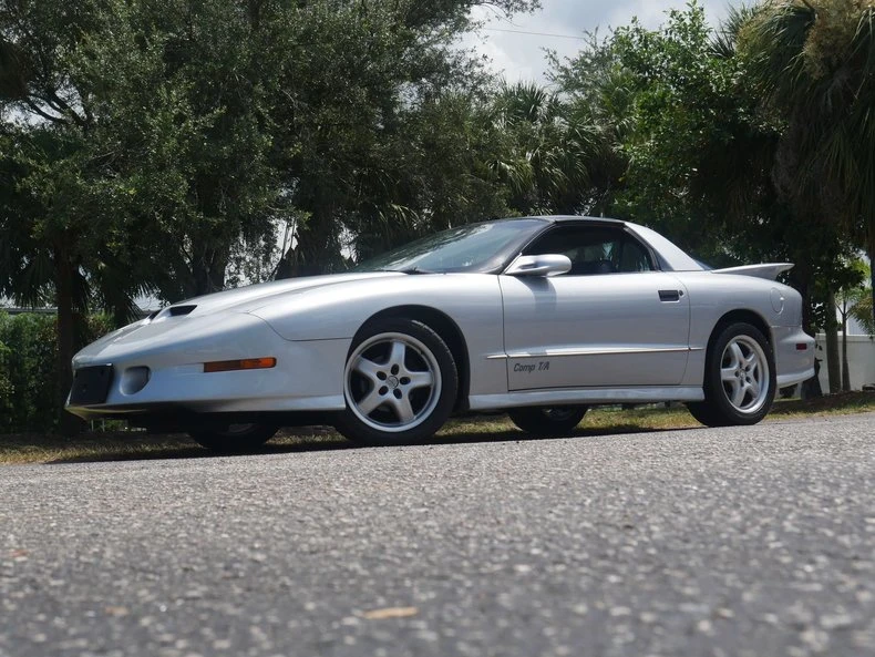 1997 Pontiac Firebird 4th Gen - Image 17 of 31