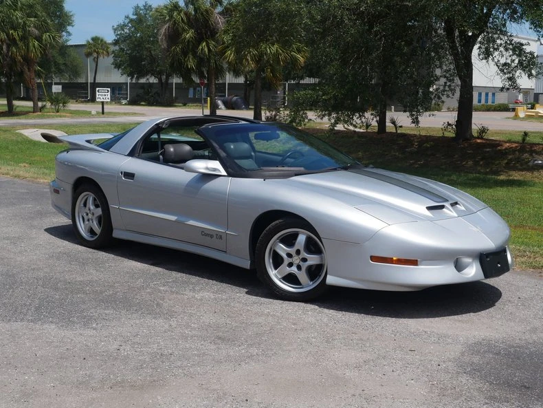 1997 Pontiac Firebird 4th Gen - Image 2 of 31