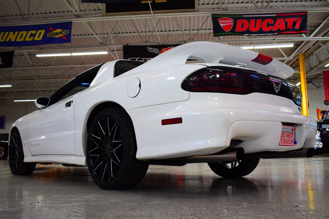 1997 Pontiac Firebird Trans Am 4th Gen - Image 19 of 20