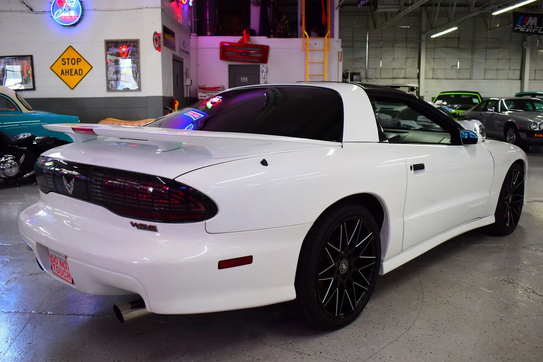 1997 Pontiac Firebird Trans Am 4th Gen - Image 11 of 20