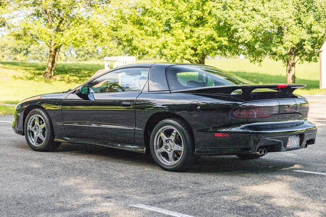 1997 Pontiac Firebird Trans Am 4th Gen - Image 4 of 31