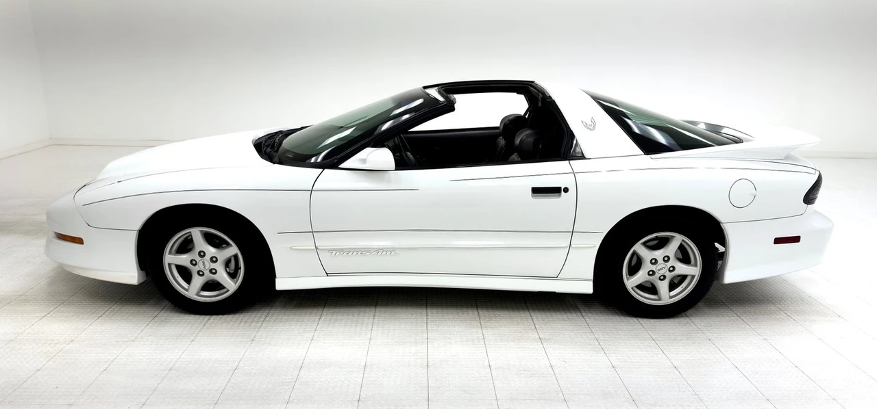 1997 Pontiac Firebird Trans Am 4th Gen - Image 3 of 12