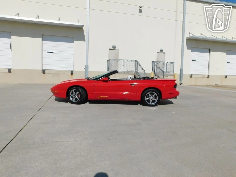 1997 Pontiac Firebird Formula 4th Gen - Image 7 of 12