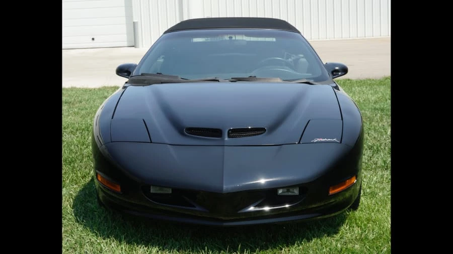 1997 Pontiac Firebird Formula 4th Gen - Image 11 of 12