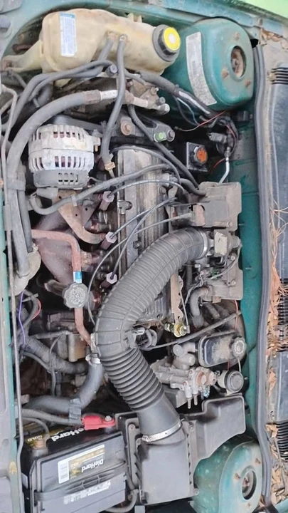 1997 Pontiac Sunfire - Image 5 of 5