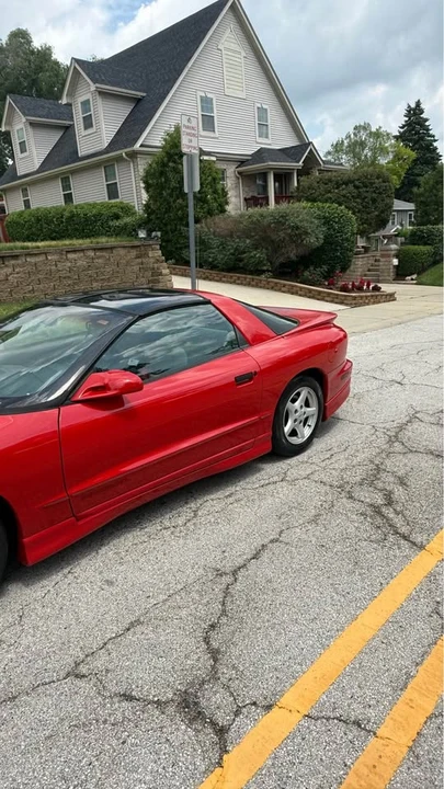 1997 Pontiac Firebird 4th Gen - Image 4 of 10