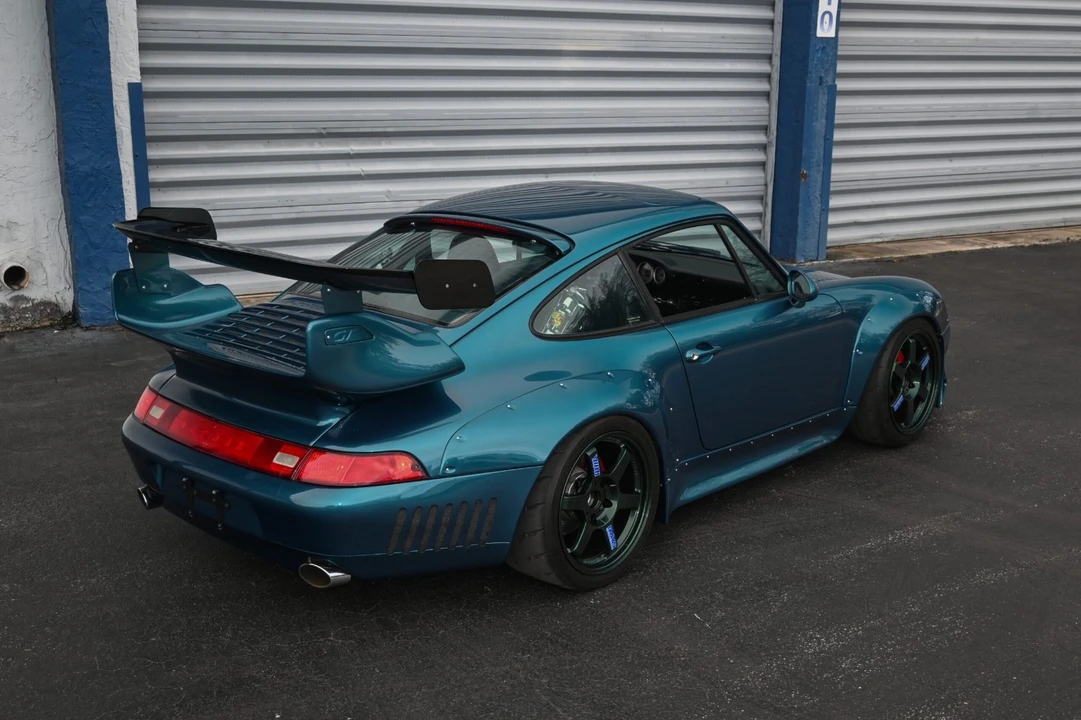 1997 Porsche 911 - Image 24 of 31