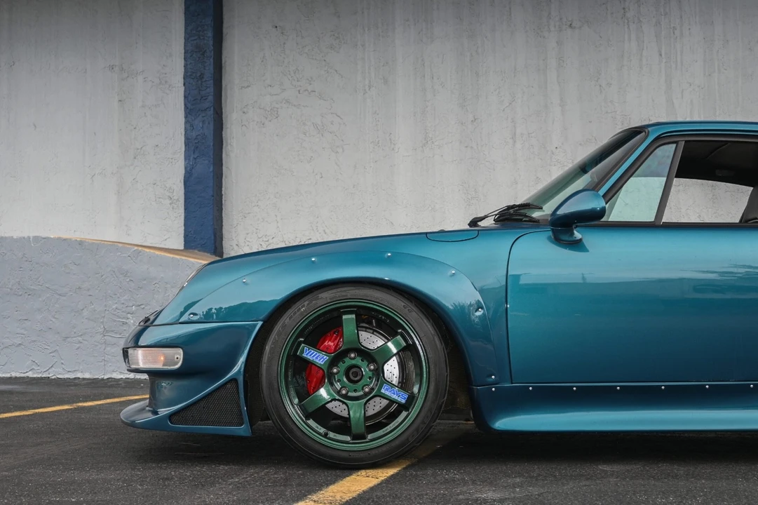 1997 Porsche 911 - Image 13 of 31