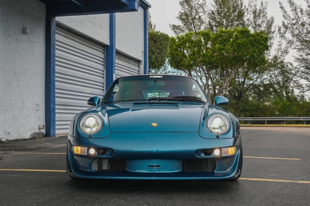 1997 Porsche 911 - Image 9 of 31