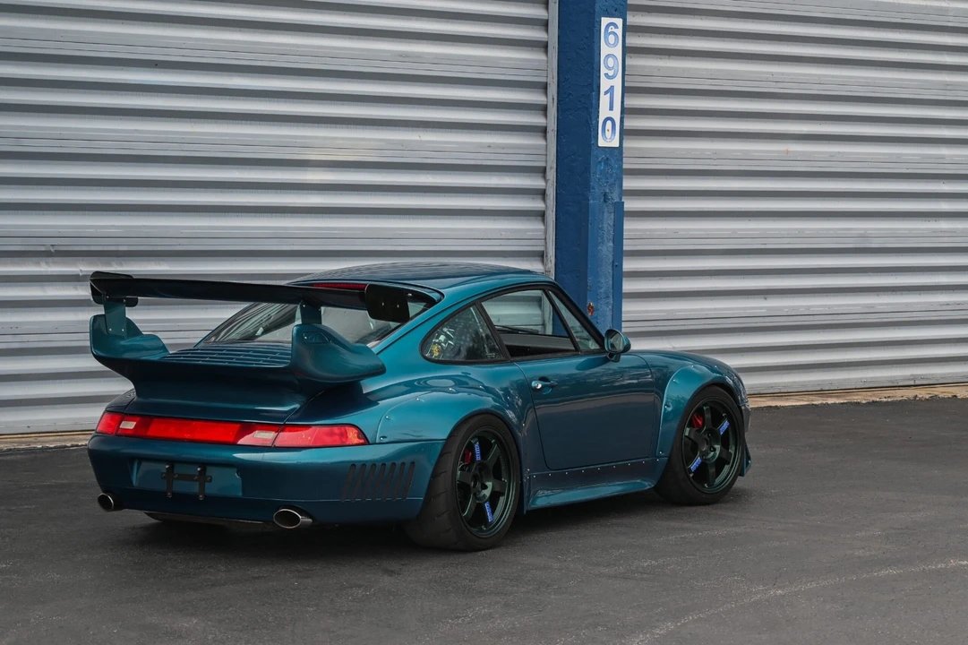 1997 Porsche 911 - Image 2 of 31
