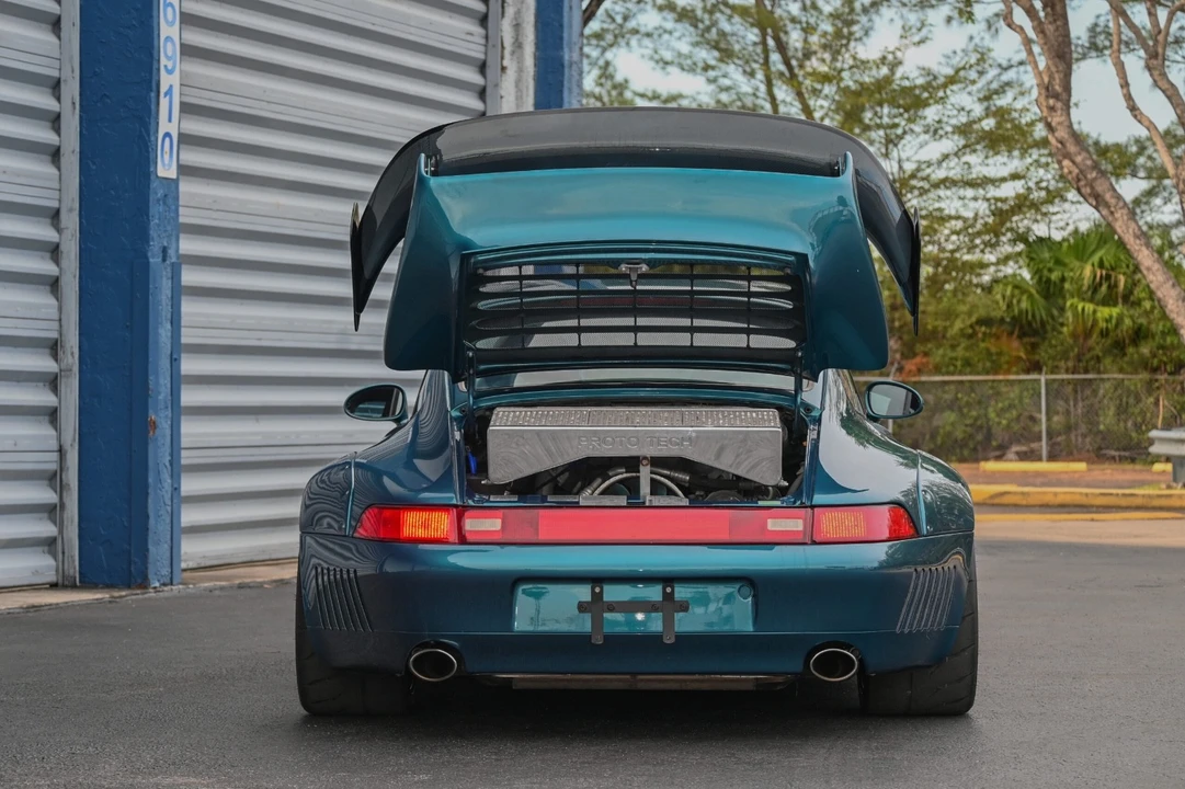 1997 Porsche 911 - Image 27 of 31