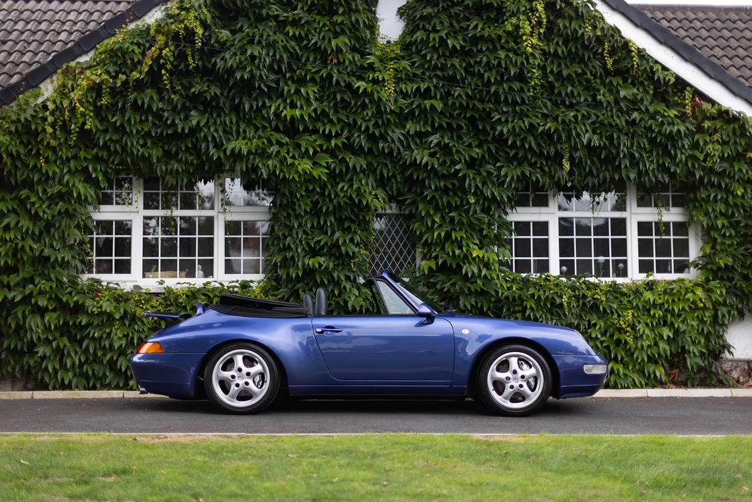 1997 Porsche 993 Carrera 4 - Image 8 of 31