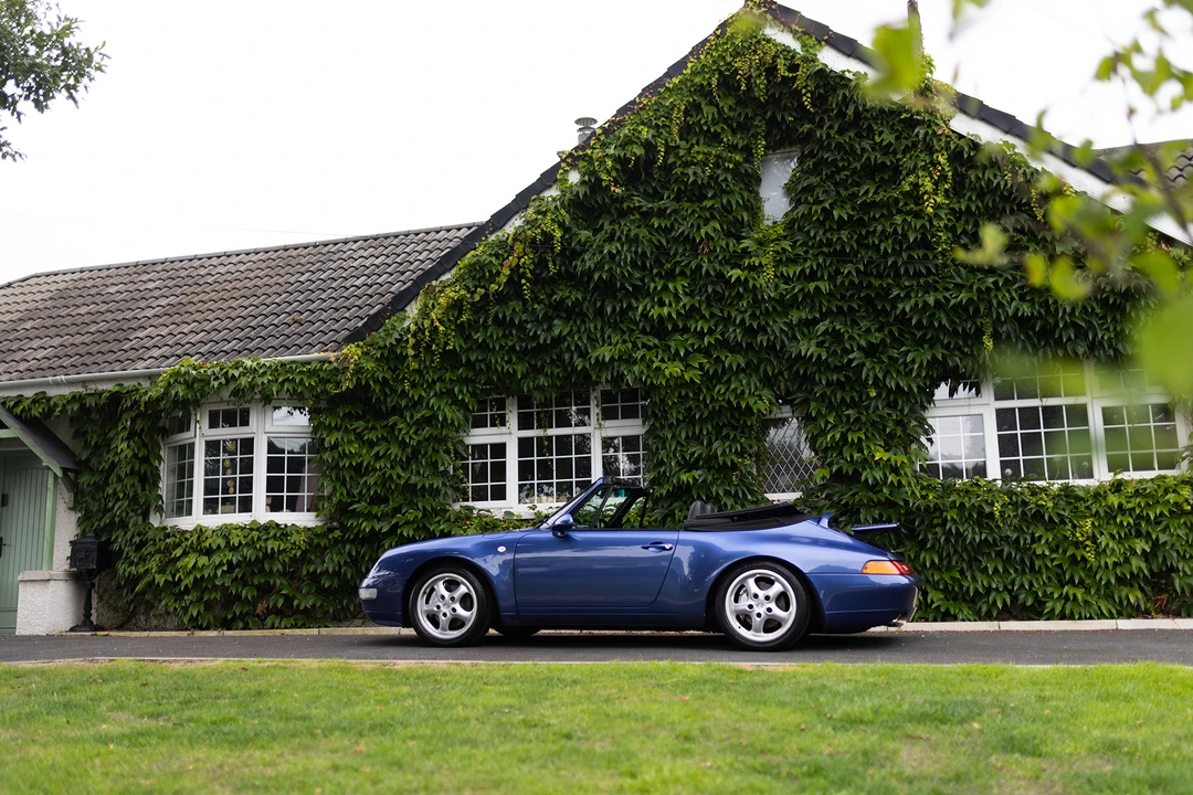 1997 Porsche 993 Carrera 4 - Image 12 of 31
