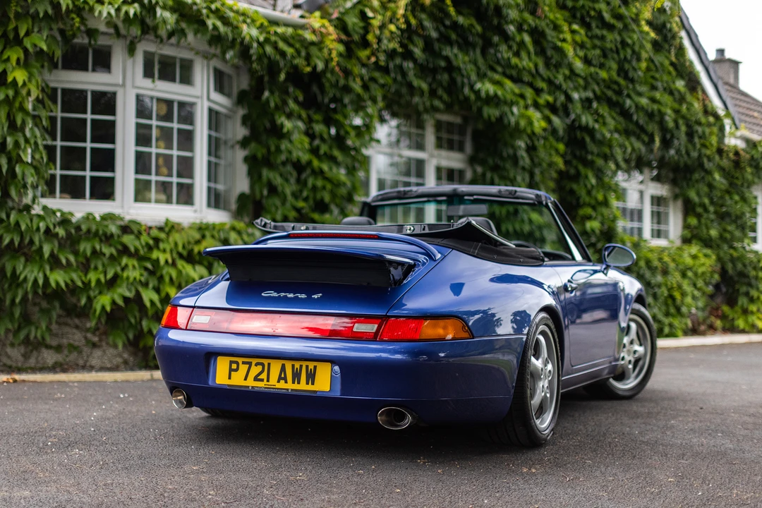1997 Porsche 993 Carrera 4 - Image 7 of 31