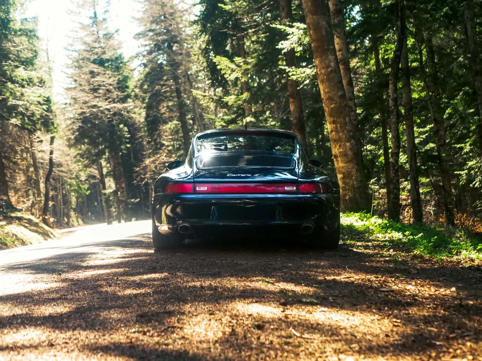 1997 Porsche 993 Carrera 4S - Image 9 of 31