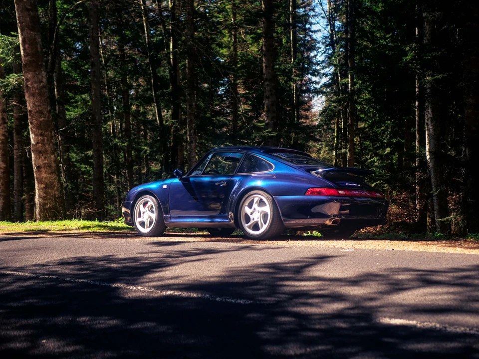 1997 Porsche 993 Carrera 4S - Image 4 of 31