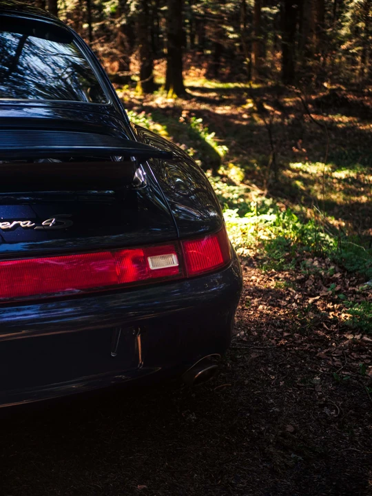 1997 Porsche 993 Carrera 4S - Image 27 of 31