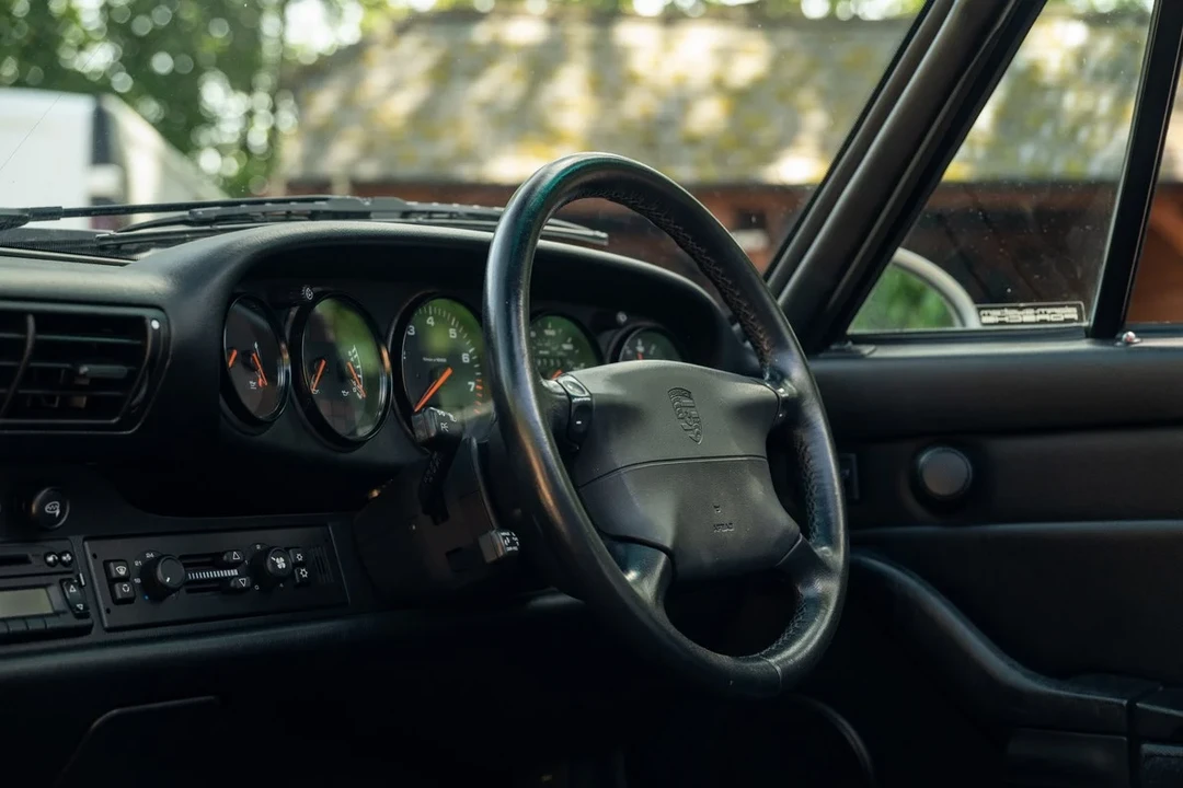 1997 Porsche 993 Carrera - Image 6 of 31