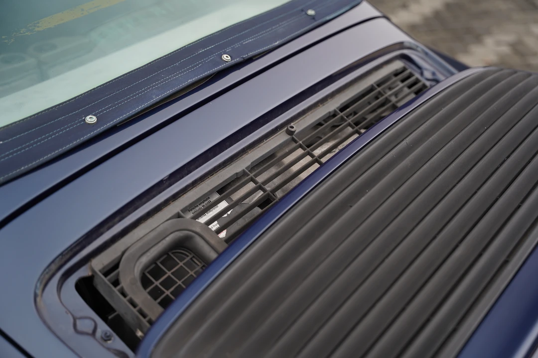 1997 Porsche 993 Carrera - Image 18 of 21