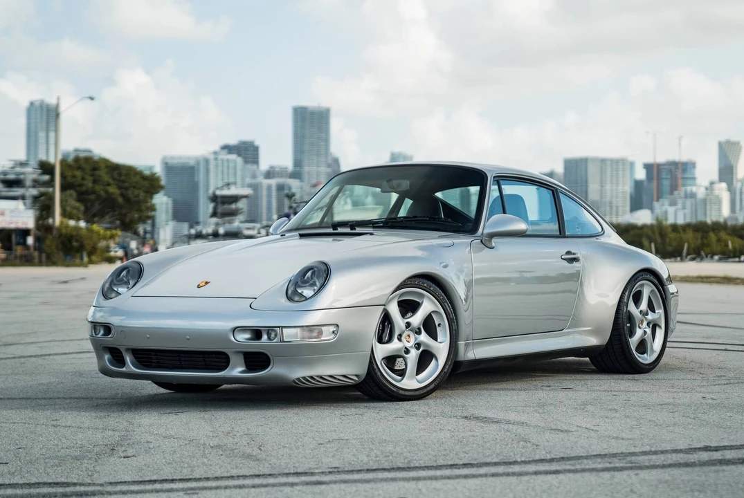 1997 Porsche 993 Carrera S - Image 2 of 3