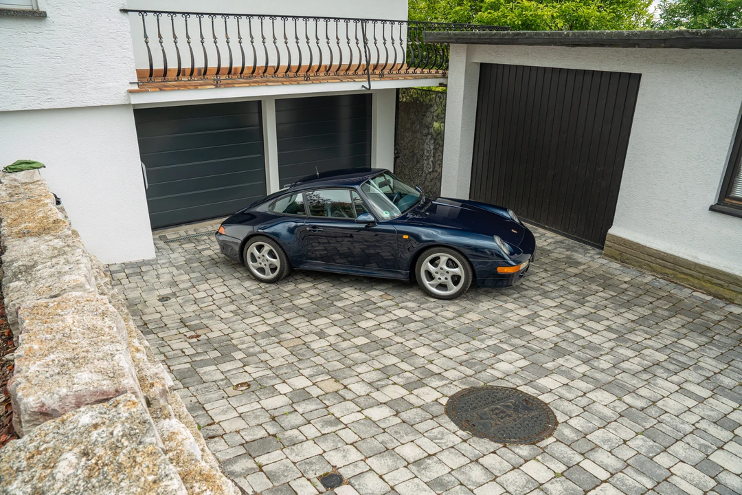 1997 Porsche 993 Carrera S - Image 12 of 31