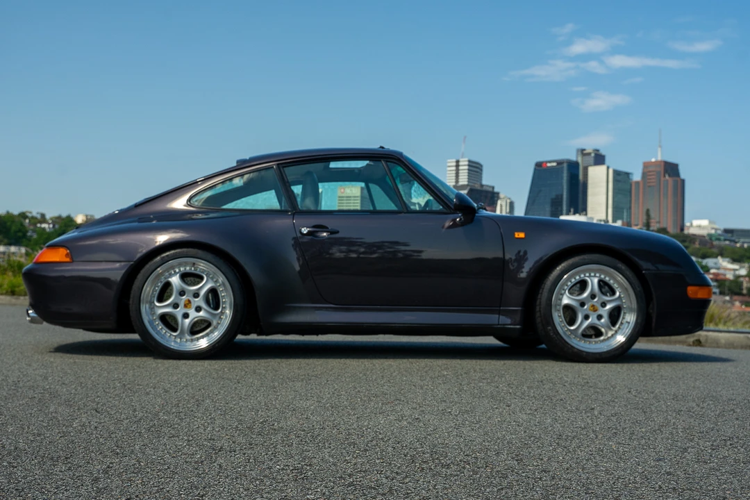 1997 Porsche 993 Carrera - Image 10 of 31