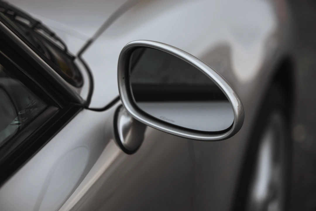 1997 Porsche 993 Carrera - Image 24 of 31