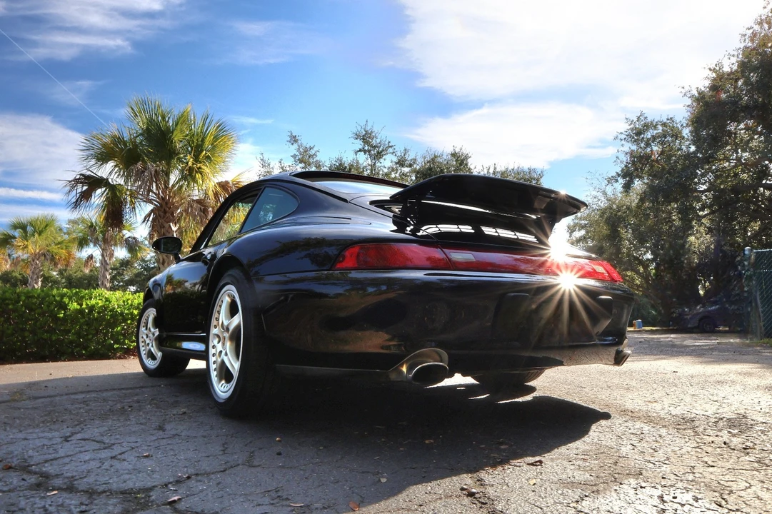 1997 Porsche 993 Carrera S - Image 6 of 21