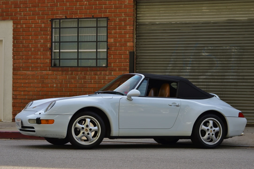 1997 Porsche 993 Carrera - Image 14 of 31