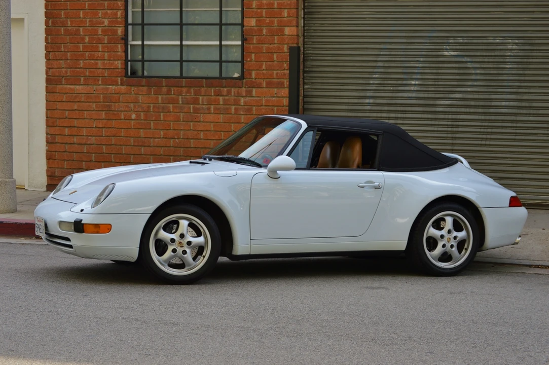 1997 Porsche 993 Carrera - Image 5 of 31