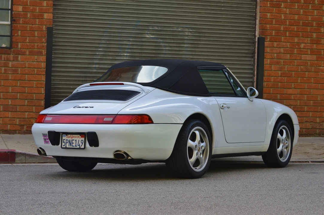 1997 Porsche 993 Carrera - Image 6 of 31