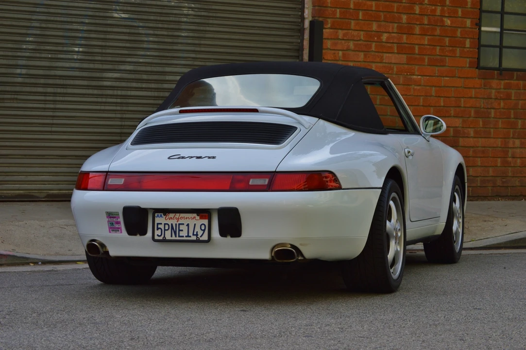 1997 Porsche 993 Carrera - Image 17 of 31