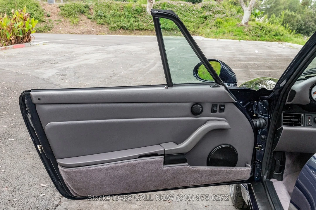 1997 Porsche 993 Carrera - Image 28 of 31
