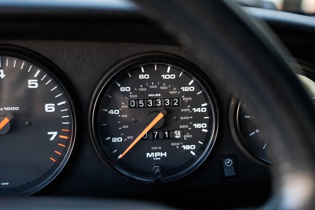 1997 Porsche 993 Carrera - Image 4 of 21