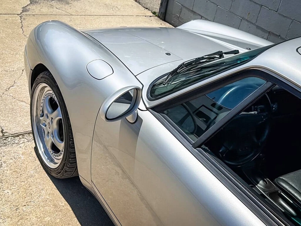 1997 Porsche 993 Carrera - Image 9 of 31
