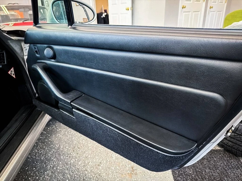 1997 Porsche 993 Carrera - Image 29 of 31