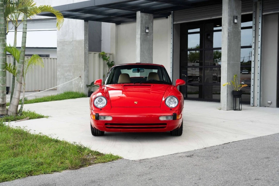 1997 Porsche 993 Carrera - Image 9 of 31