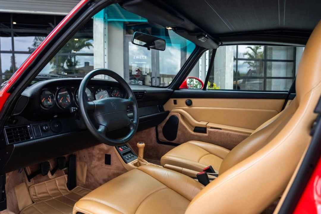1997 Porsche 993 Carrera - Image 6 of 31