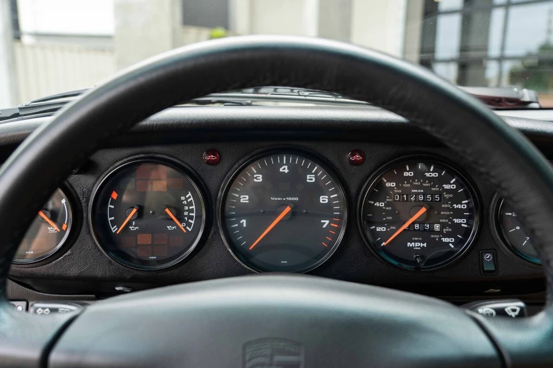 1997 Porsche 993 Carrera - Image 7 of 31
