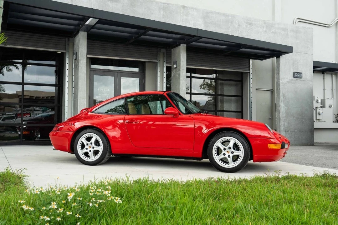 1997 Porsche 993 Carrera - Image 14 of 31
