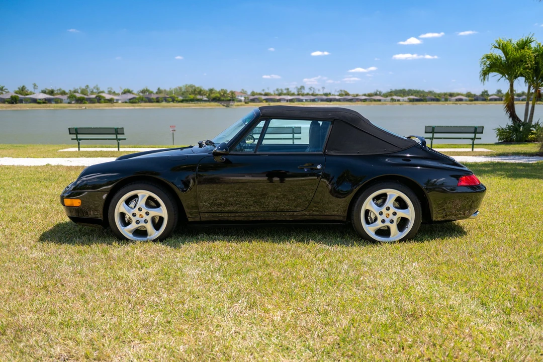 1997 Porsche 993 Carrera - Image 8 of 31