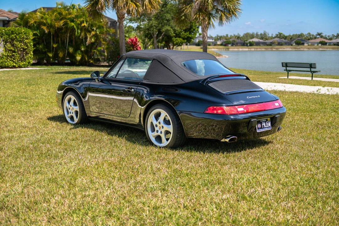 1997 Porsche 993 Carrera - Image 9 of 31