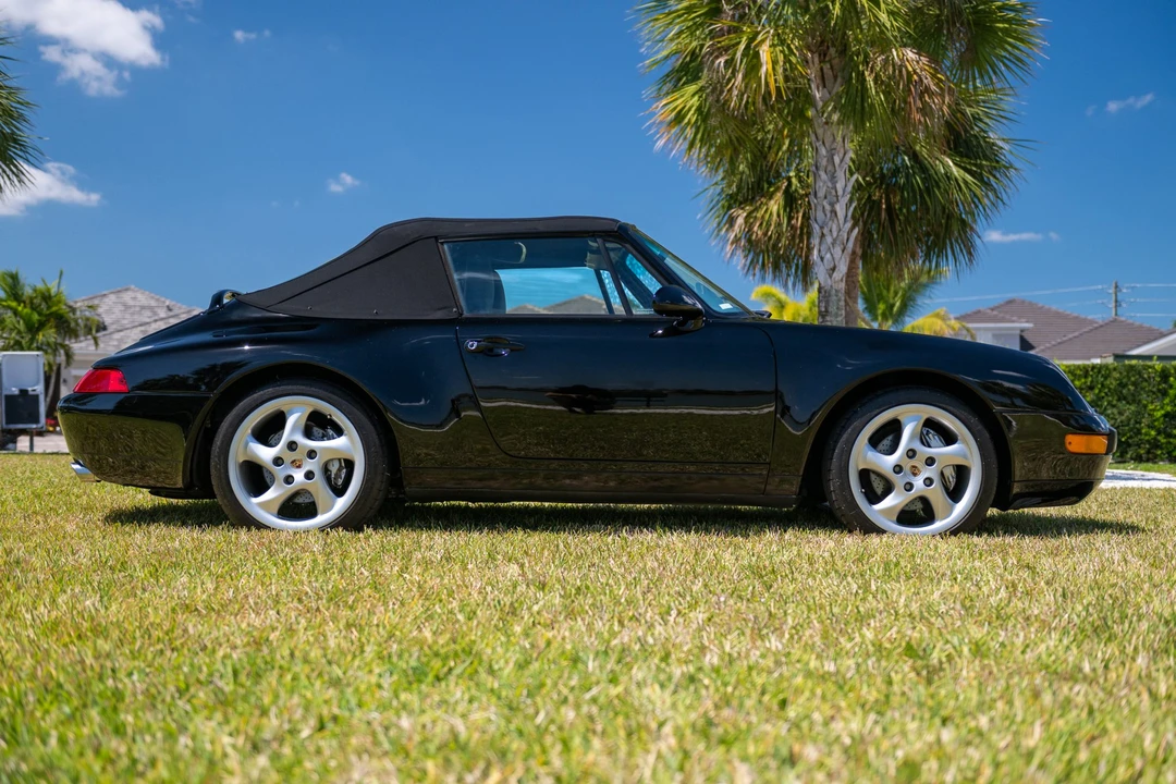 1997 Porsche 993 Carrera - Image 15 of 31