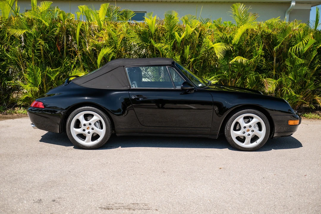 1997 Porsche 993 Carrera - Image 24 of 31