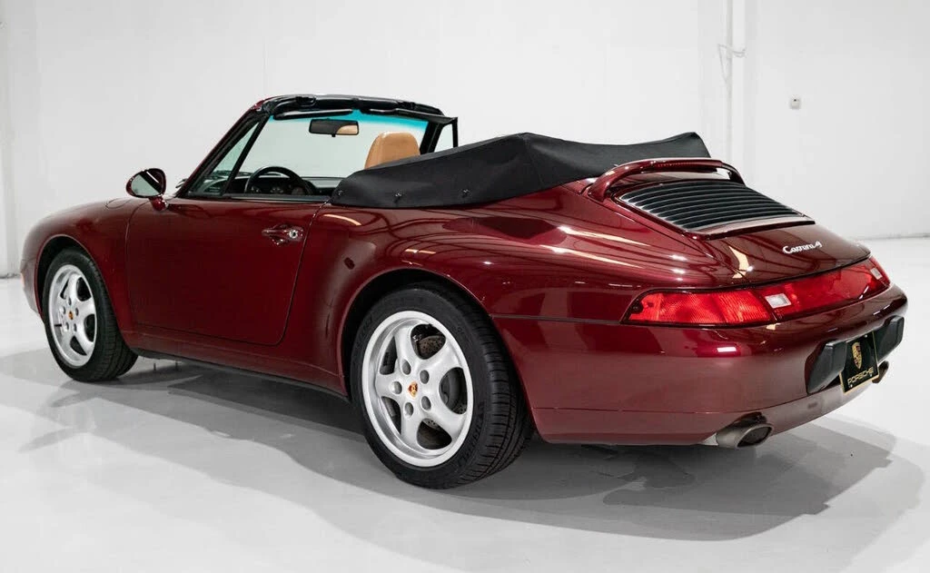 1997 Porsche 993 Carrera 4 - Image 10 of 31