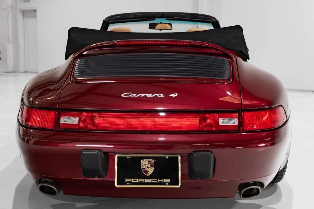 1997 Porsche 993 Carrera 4 - Image 9 of 31