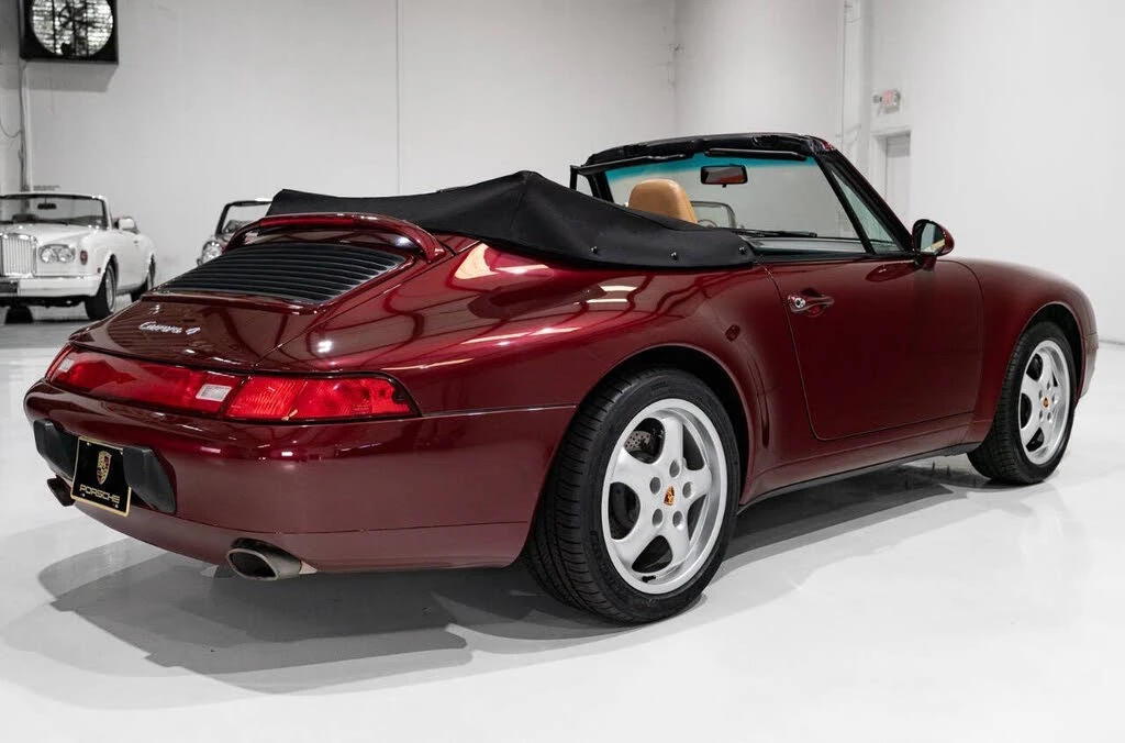 1997 Porsche 993 Carrera 4 - Image 8 of 31